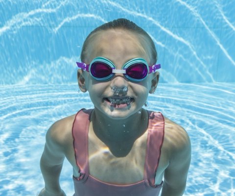 Bestway Bestway 21002 Aqua Burst Essential Okulary do pływania Fioletowe Bestway Bestway 21002 Aqua Burst Essential Okulary do pływania Fioletowe