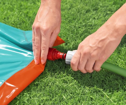 Bestway Bestway 52718 Ślizgawka pojedyncza ze spryskiwaczami H2OGO! StomBlast 4.88m Bestway Bestway 52718 Ślizgawka pojedyncza ze spryskiwaczami H2OGO! StomBlast 4.88m