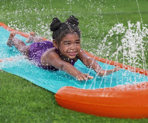 Bestway Bestway 52718 Ślizgawka pojedyncza ze spryskiwaczami H2OGO! StomBlast 4.88m