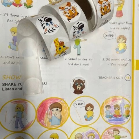 Naklejki dla Dzieci 500 szt. - 8 Wzorów Rolka 2,5 cm