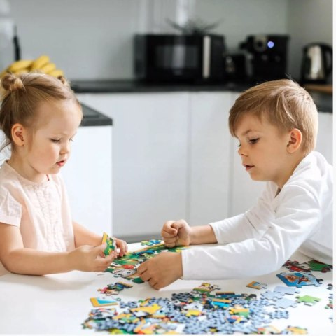 Trefl Puzzle 24 Maxi 24 el. Rodzina Treflików Zimowy czas z Treflikami 14360