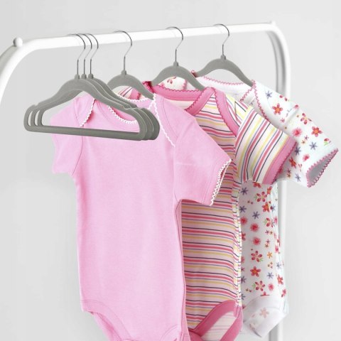 Wieszak welurowy Mini Girl komplet 30 sztuk Wieszak welurowy Mini Girl komplet 30 sztuk