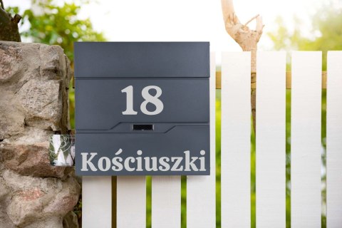 Skrzynka pocztowa na listy Vidar antracyt z napisami Skrzynka pocztowa na listy Vidar antracyt z napisami