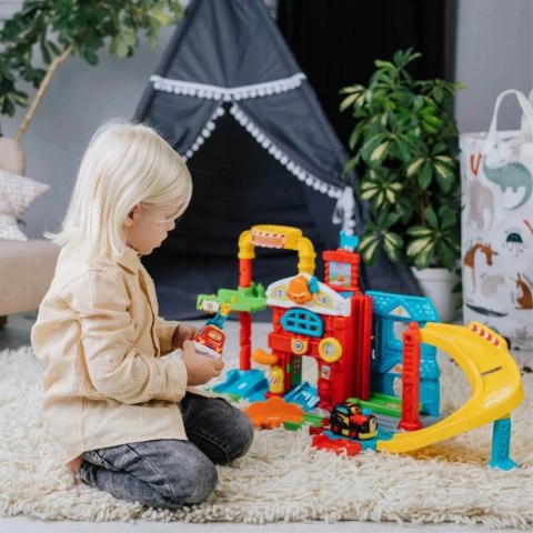 VTech Autka Tut Tut Remiza strażacka interaktywna edukacyjna 60813 VTech Trefl VTech Autka Tut Tut Remiza strażacka interaktywna edukacyjna 60813 VTech Trefl