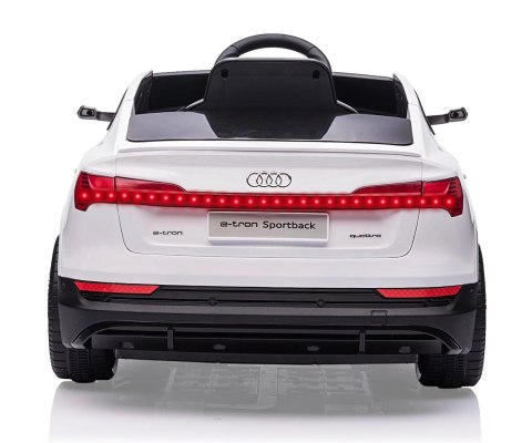 Milly Mally Milly Mally Pojazd na akumulator Audi E-Tron Sportback White Milly Mally Milly Mally Pojazd na akumulator Audi E-Tron Sportback White