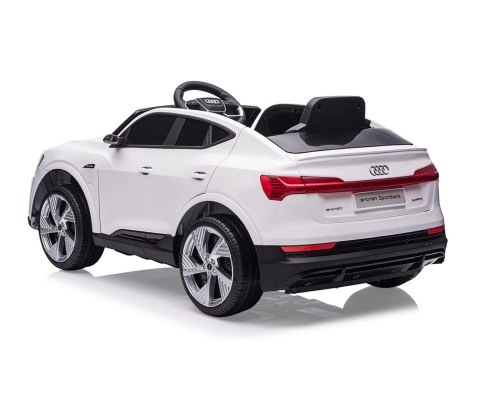 Milly Mally Milly Mally Pojazd na akumulator Audi E-Tron Sportback White Milly Mally Milly Mally Pojazd na akumulator Audi E-Tron Sportback White
