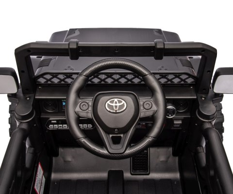 Milly Mally Milly Mally Pojazd na akumulator Toyota FJ Cruiser Black Milly Mally Milly Mally Pojazd na akumulator Toyota FJ Cruiser Black