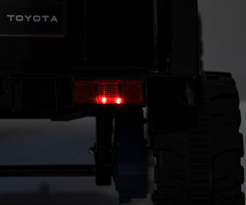 Milly Mally Milly Mally Pojazd na akumulator Toyota FJ Cruiser Black Milly Mally Milly Mally Pojazd na akumulator Toyota FJ Cruiser Black