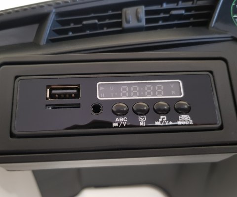 Milly Mally Milly Mally Pojazd na akumulator Audi E-Tron Sportback 4x4 Black Milly Mally Milly Mally Pojazd na akumulator Audi E-Tron Sportback 4x4 Black