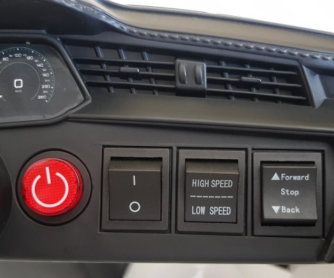 Milly Mally Milly Mally Pojazd na akumulator Audi E-Tron Sportback 4x4 Black Milly Mally Milly Mally Pojazd na akumulator Audi E-Tron Sportback 4x4 Black