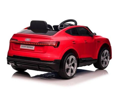 Milly Mally Milly Mally Pojazd na akumulator Audi E-Tron Sportback 4x4 Red Milly Mally Milly Mally Pojazd na akumulator Audi E-Tron Sportback 4x4 Red