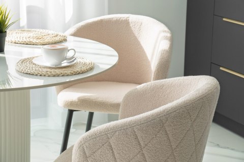 Krzesło boucle HAMPTON teddy beżowe Krzesło boucle HAMPTON teddy beżowe